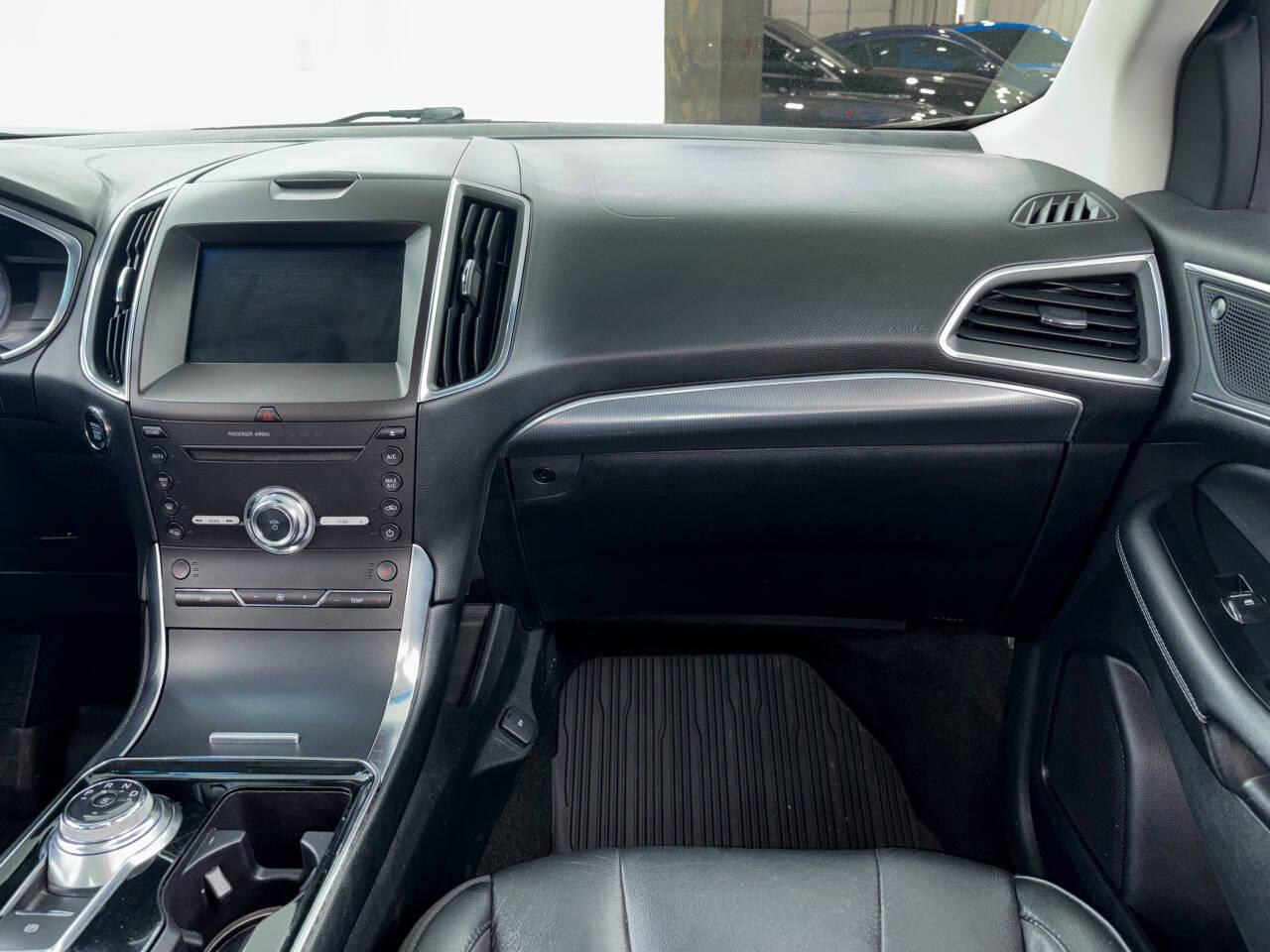 Ford Edge Titanium AWD 2019