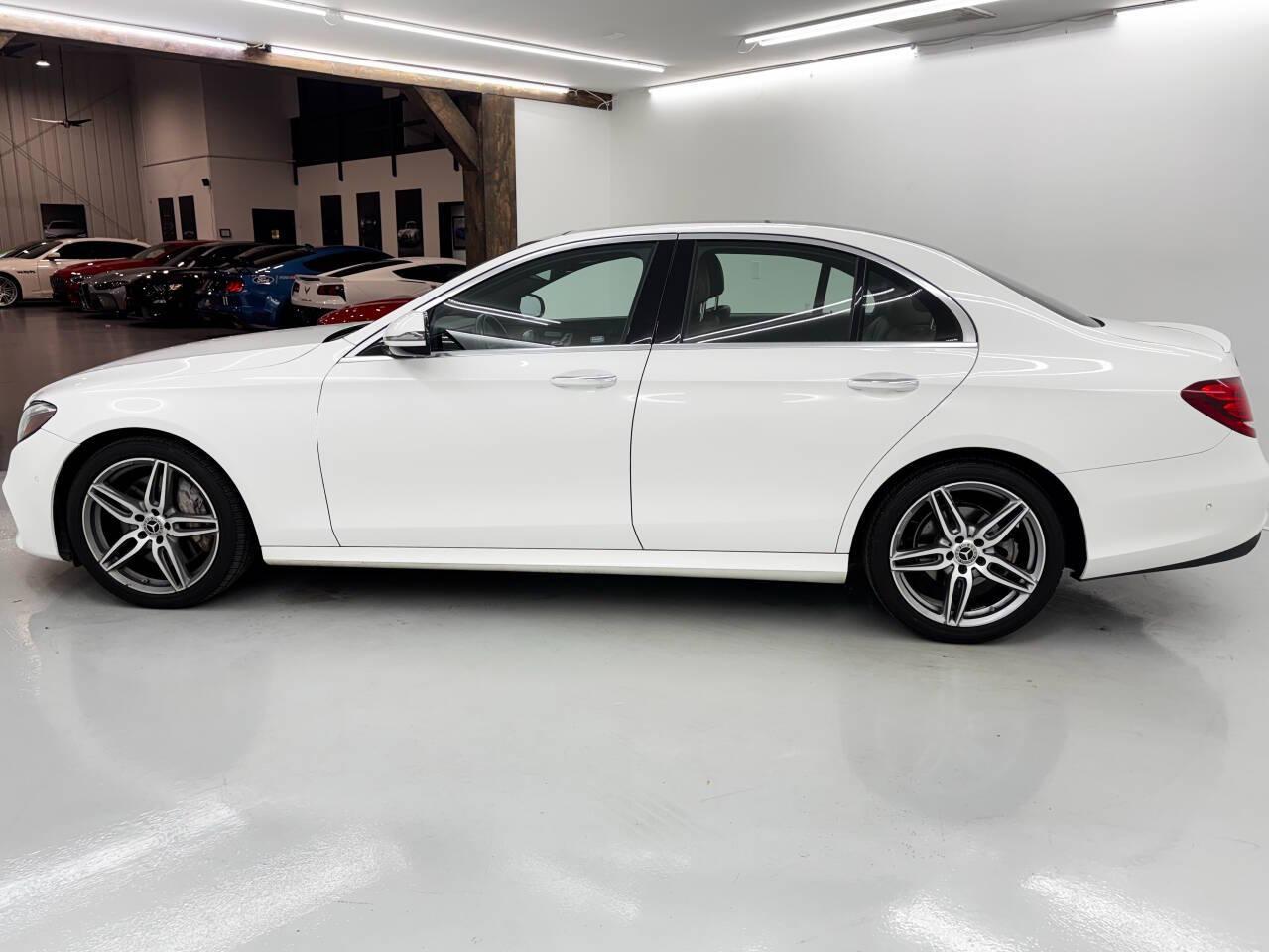Mercedes-Benz E-Class E300 Luxury 4MATIC Sedan 2018