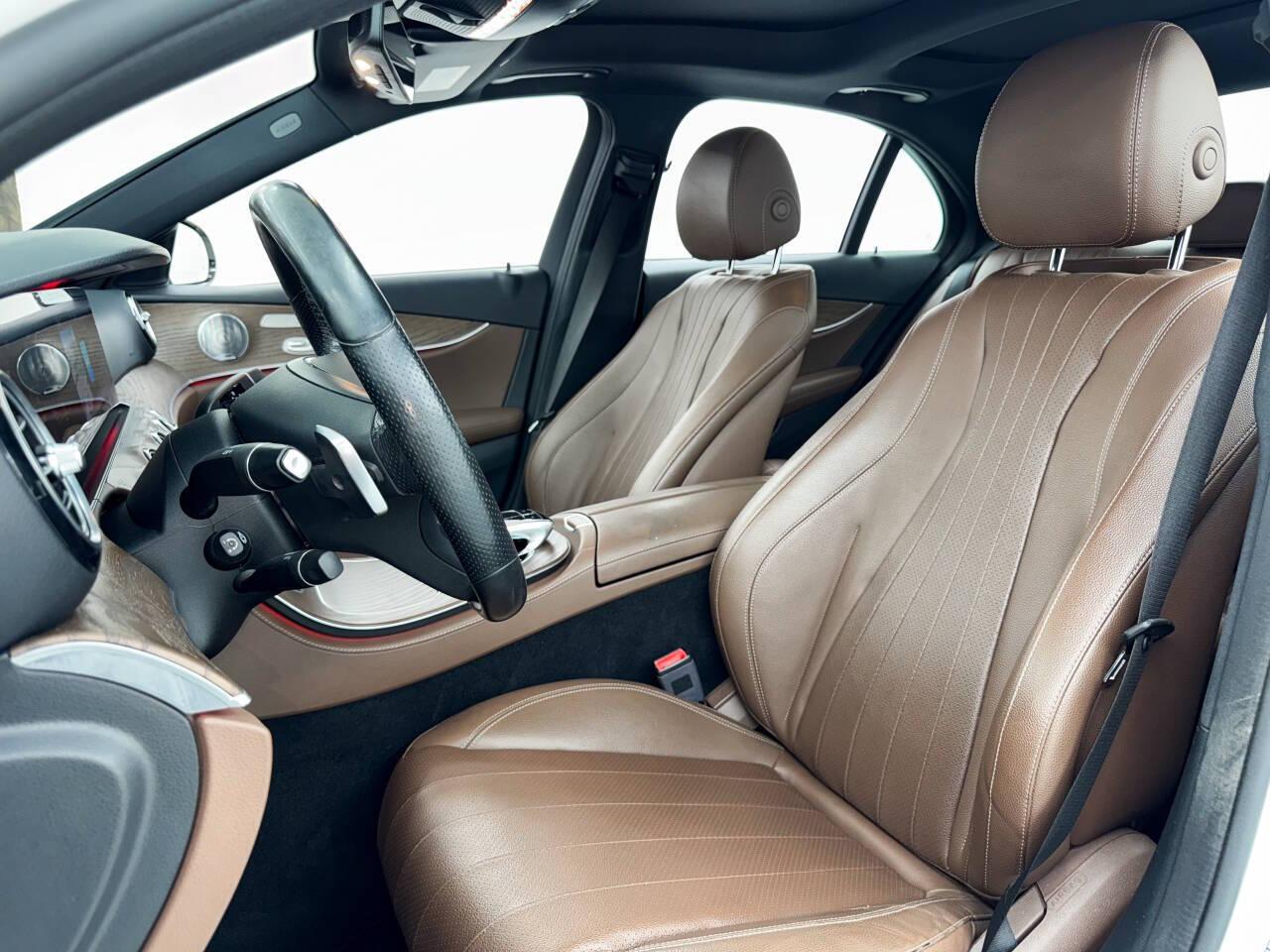 Mercedes-Benz E-Class E300 Luxury 4MATIC Sedan 2018