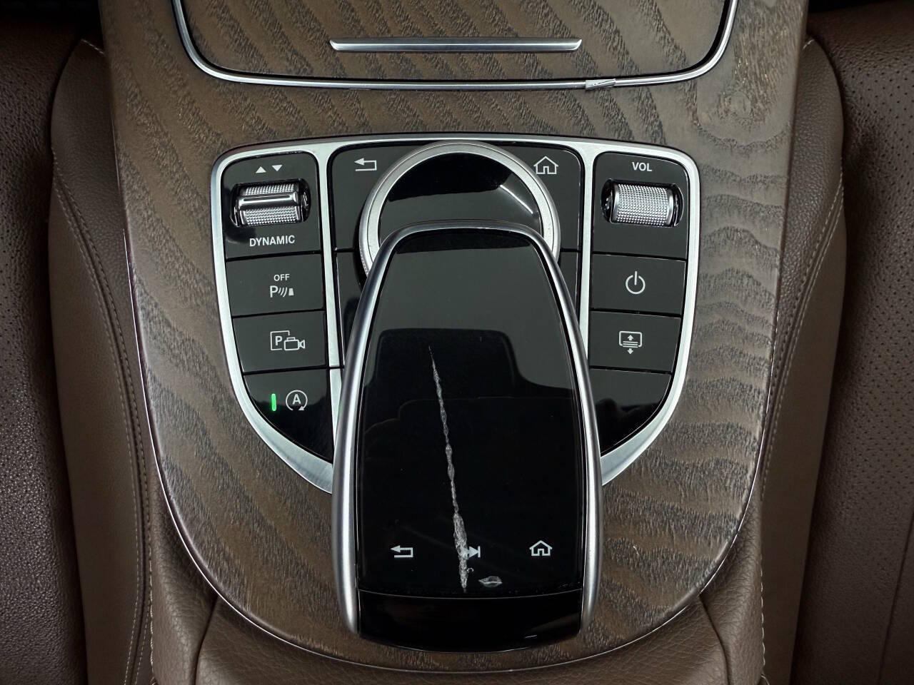 Mercedes-Benz E-Class E300 Luxury 4MATIC Sedan 2018