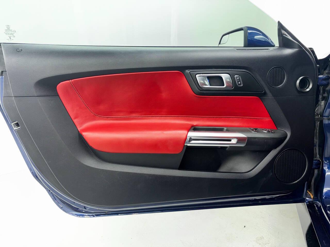 Ford Mustang GT Premium Coupe 2019