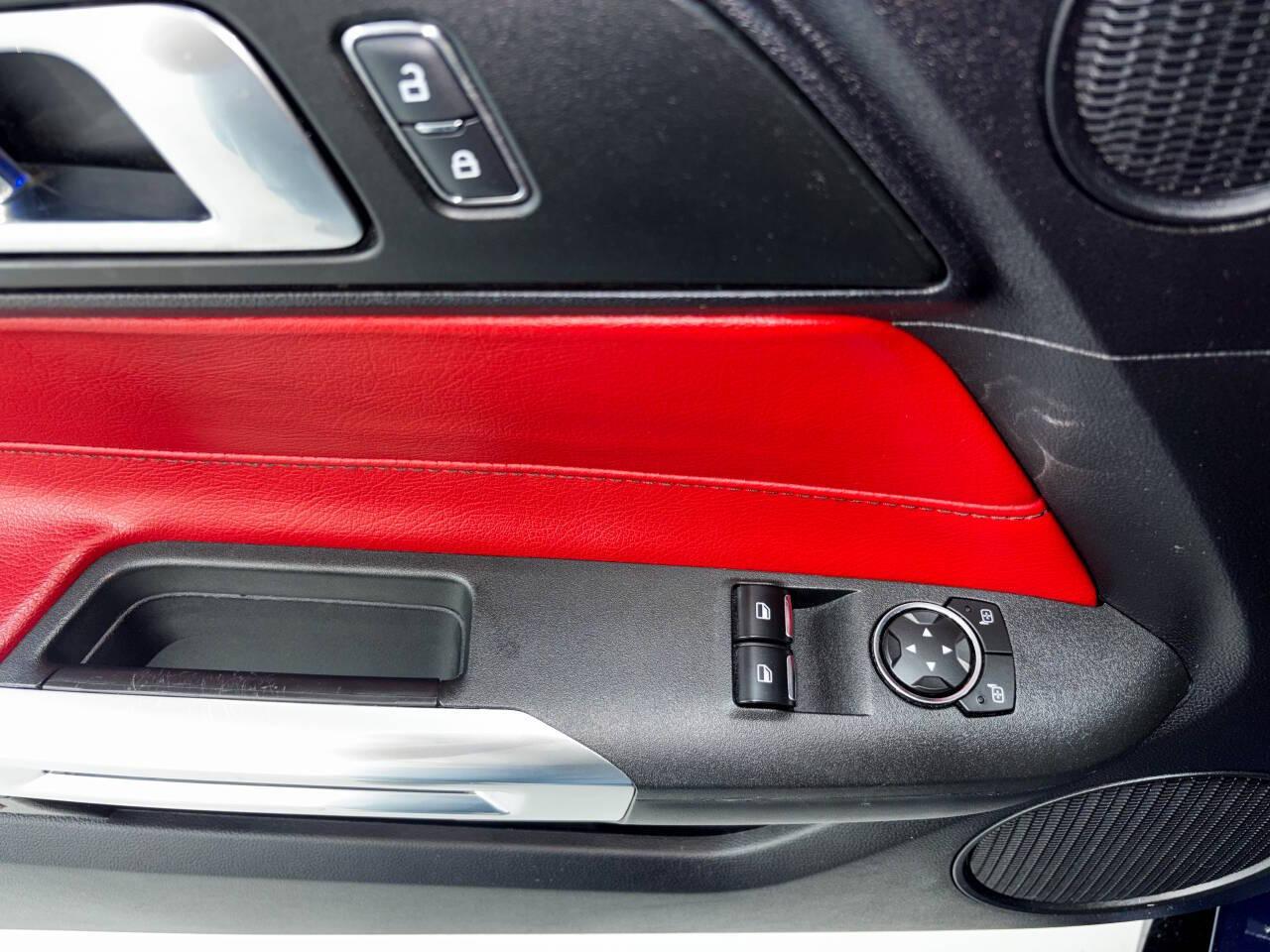 Ford Mustang GT Premium Coupe 2019