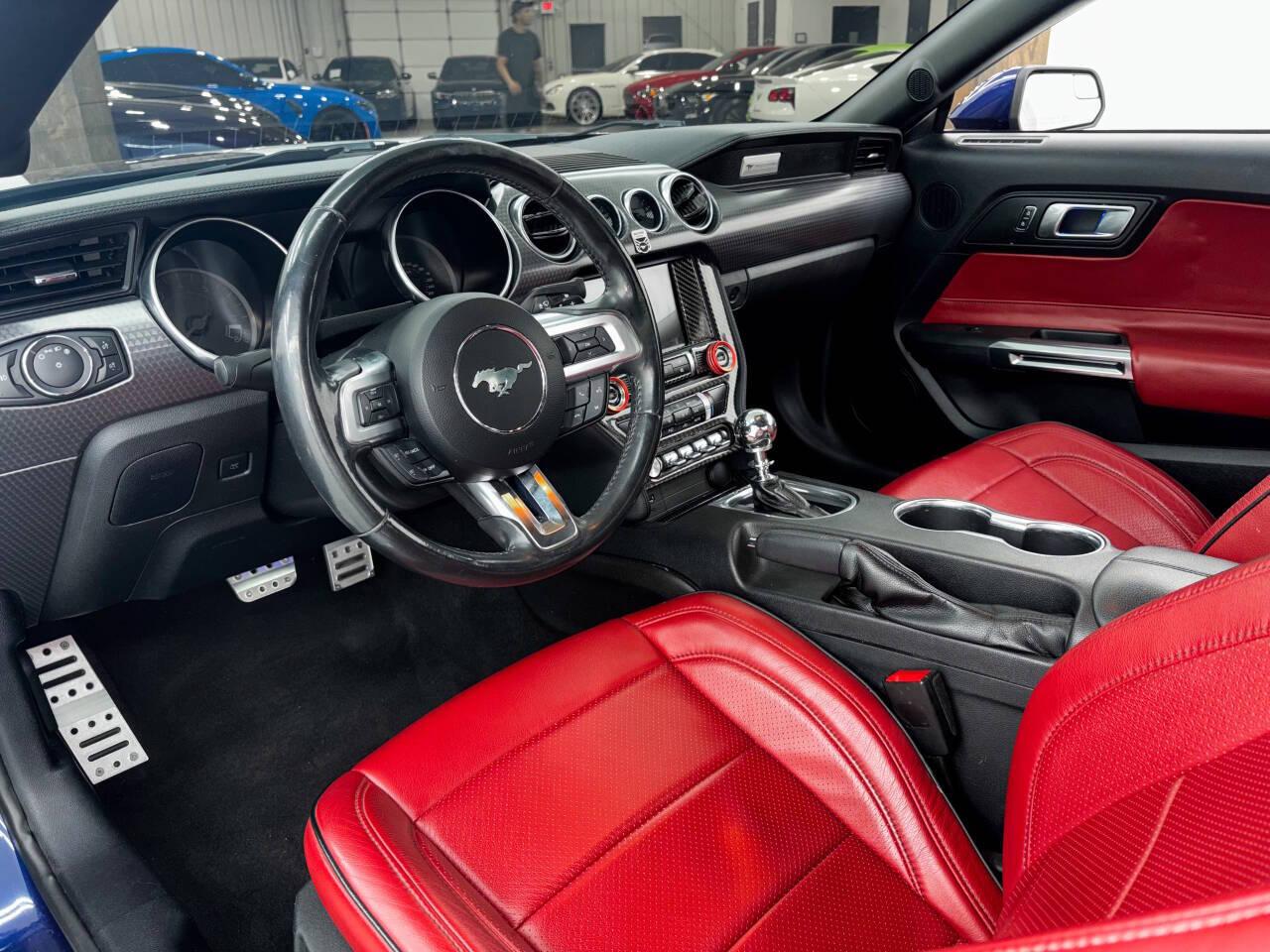 Ford Mustang GT Premium Coupe 2019