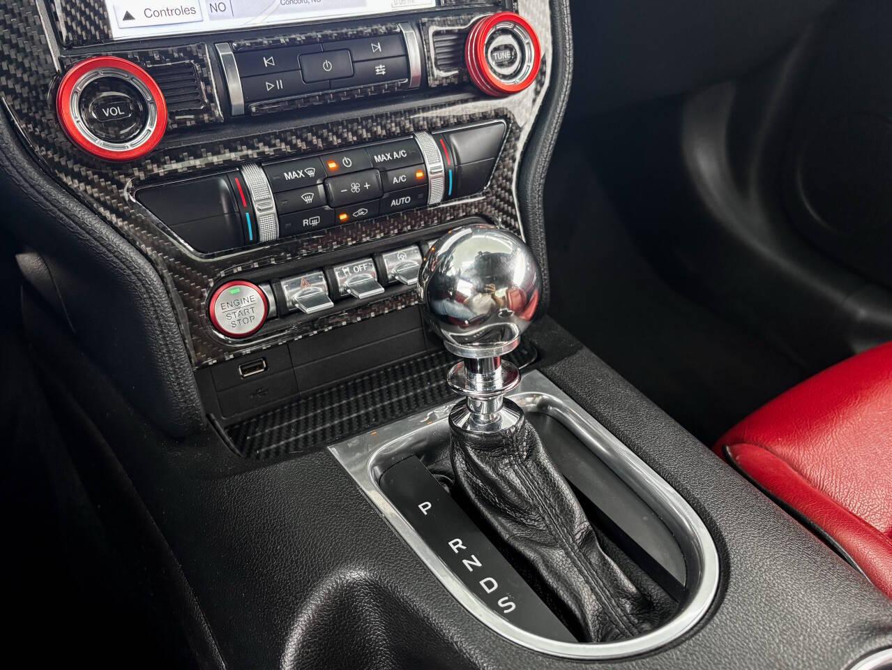 Ford Mustang GT Premium Coupe 2019