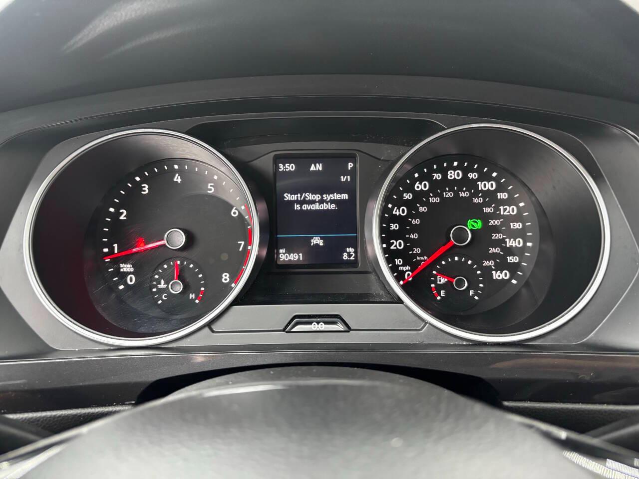 Volkswagen Tiguan SE 2021