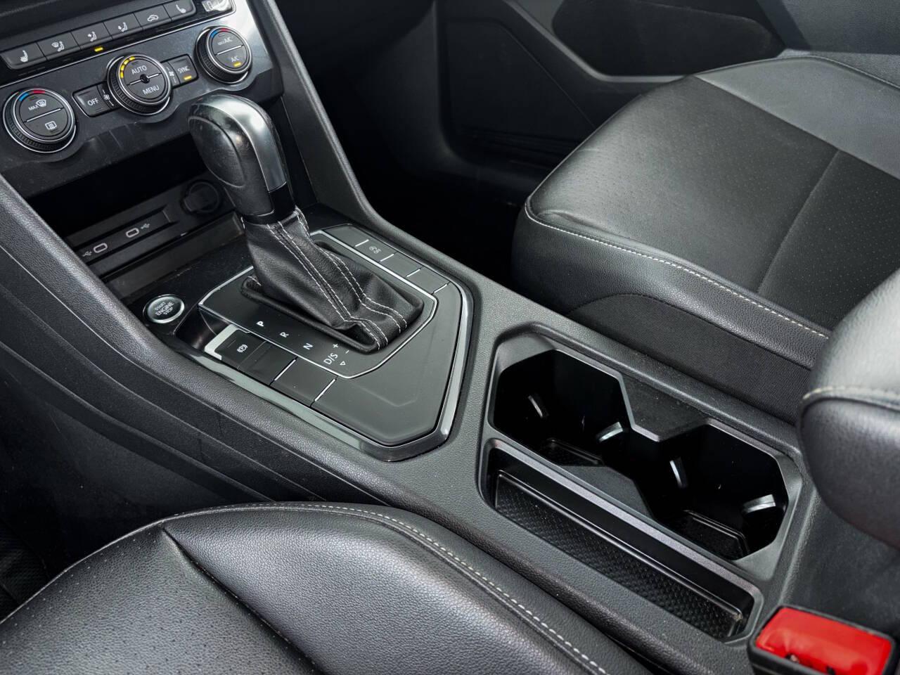 Volkswagen Tiguan SE 2021