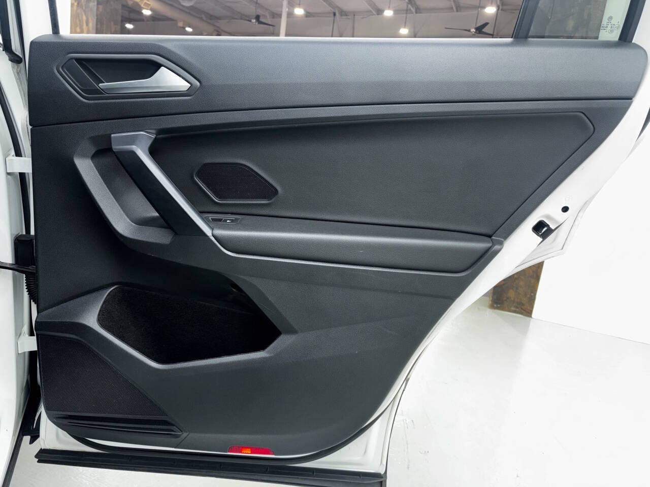 Volkswagen Tiguan SE 2021