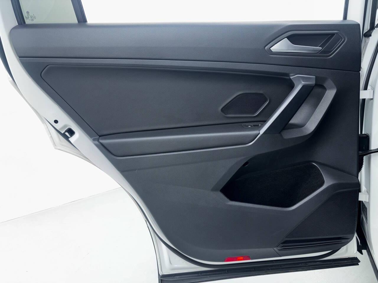 Volkswagen Tiguan SE 2021