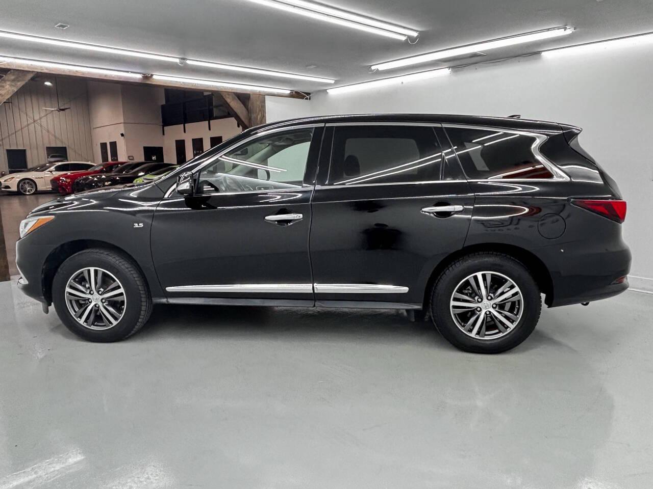 Infiniti QX60 Base AWD 2018