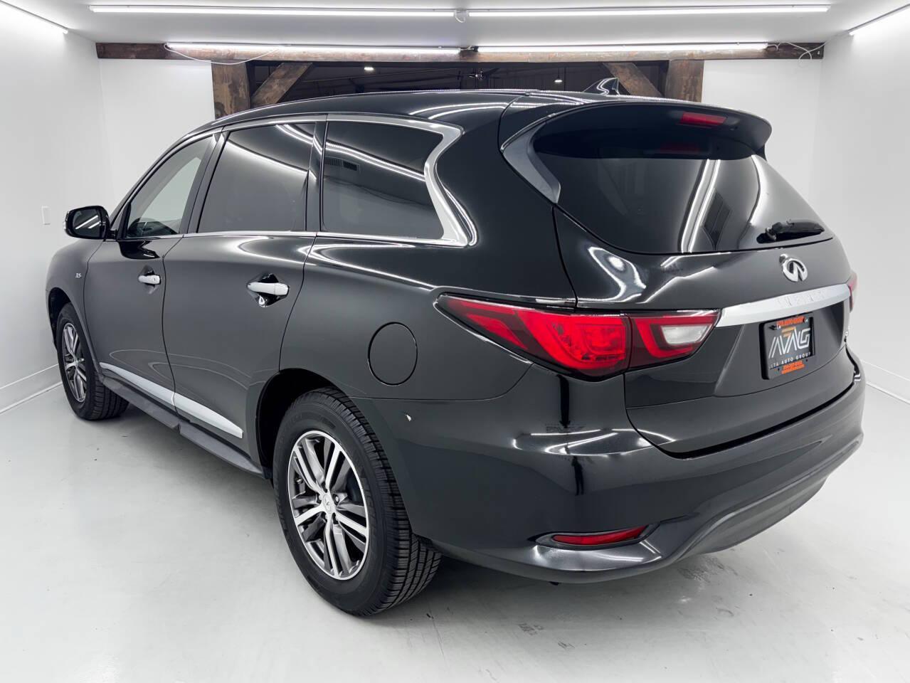 Infiniti QX60 Base AWD 2018