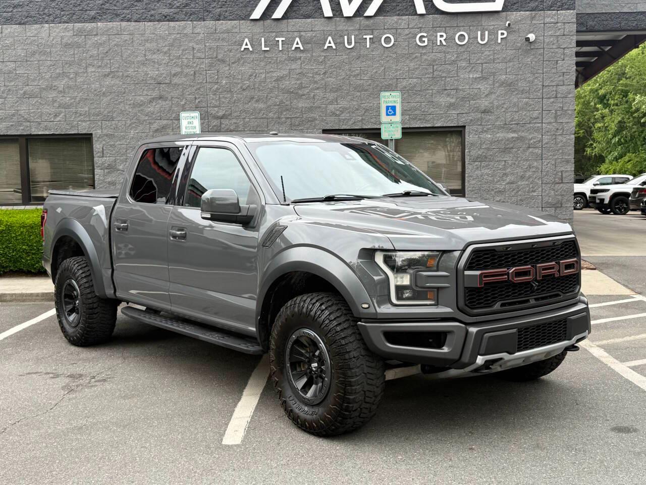Ford F-150 Raptor SuperCrew 4WD 2018