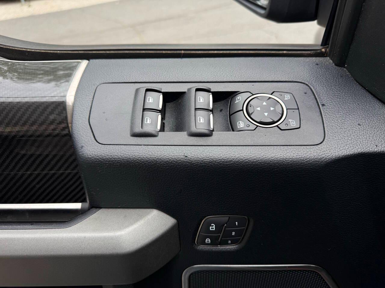 Ford F-150 Raptor SuperCrew 4WD 2018