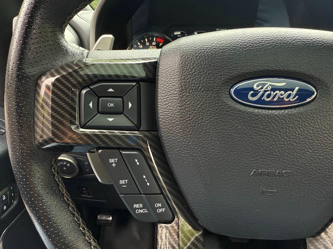 Ford F-150 Raptor SuperCrew 4WD 2018