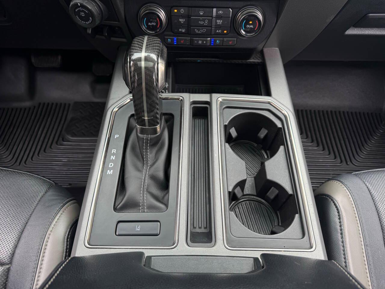 Ford F-150 Raptor SuperCrew 4WD 2018