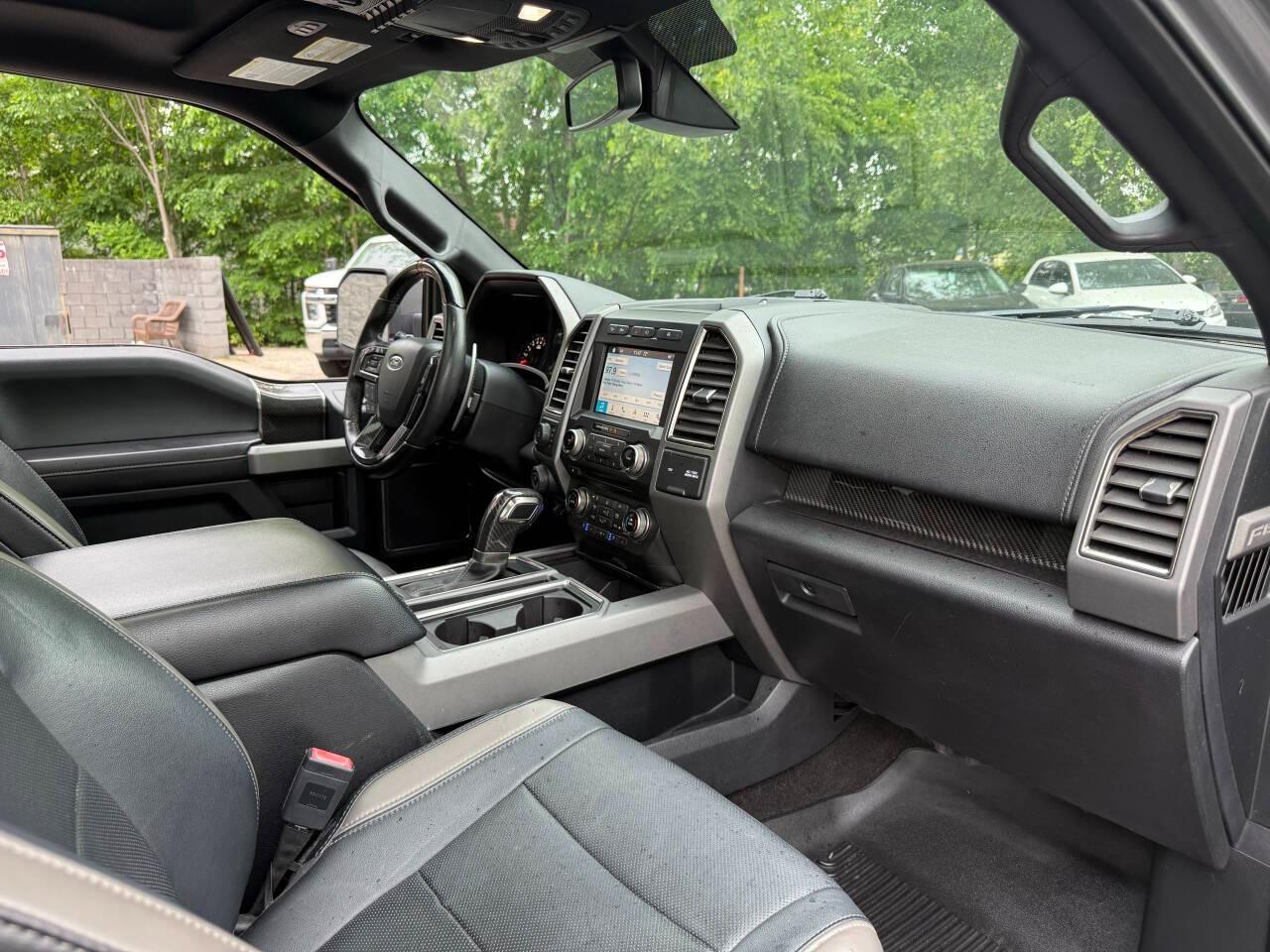 Ford F-150 Raptor SuperCrew 4WD 2018