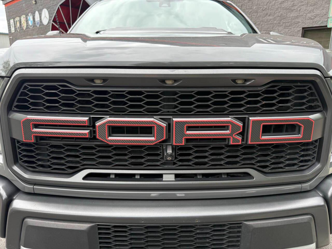Ford F-150 Raptor SuperCrew 4WD 2018