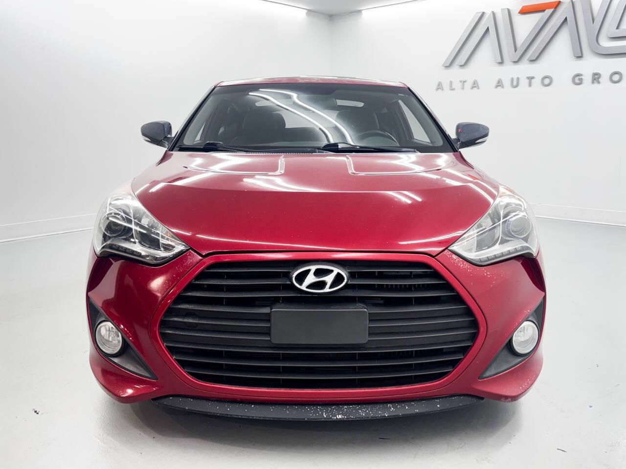 Hyundai Veloster Base 2013