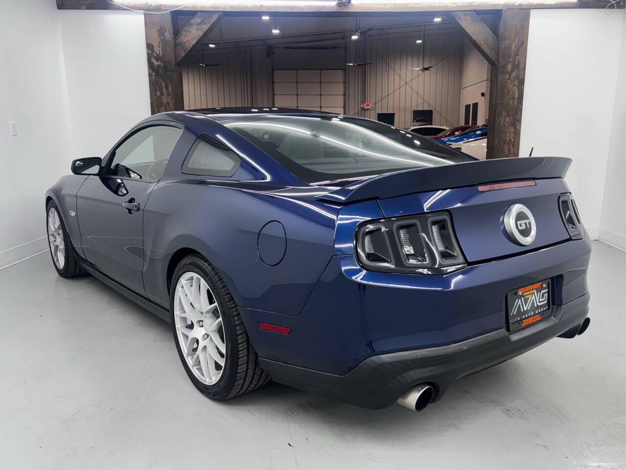 Ford Mustang GT Coupe 2011