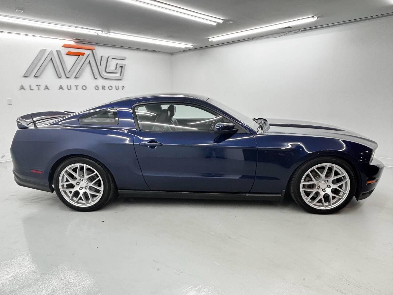 Ford Mustang GT Coupe 2011