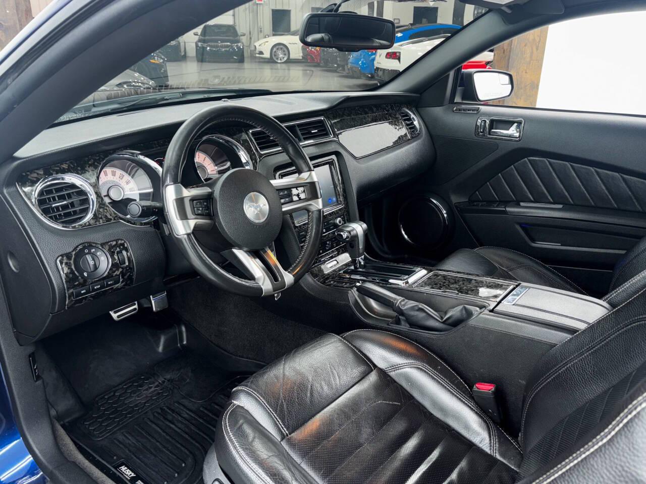 Ford Mustang GT Coupe 2011