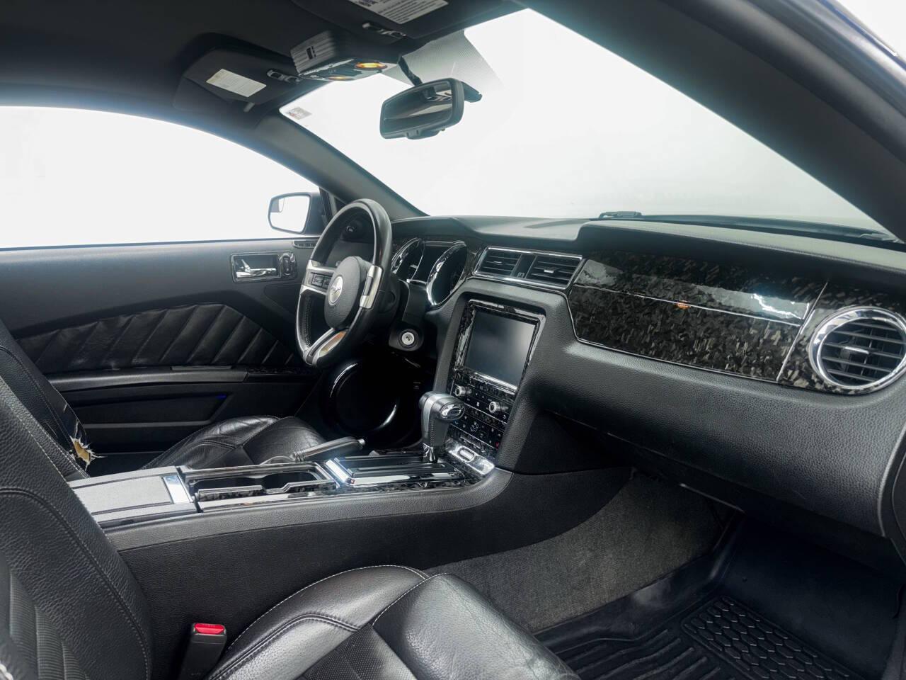 Ford Mustang GT Coupe 2011