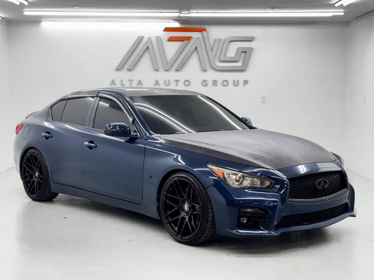 Infiniti Q50 Premium 2014