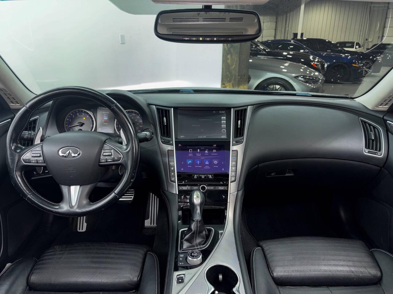 Infiniti Q50 Premium 2014