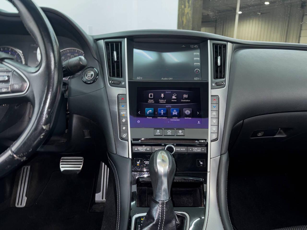 Infiniti Q50 Premium 2014
