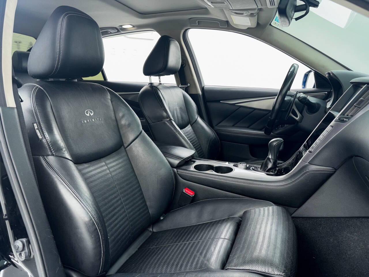 Infiniti Q50 Premium 2014