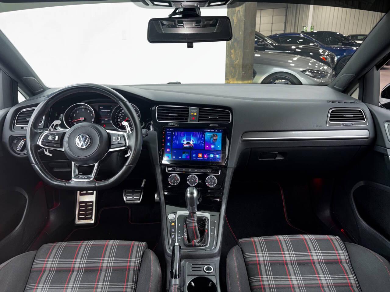 Volkswagen Golf GTI SE 7A 2019