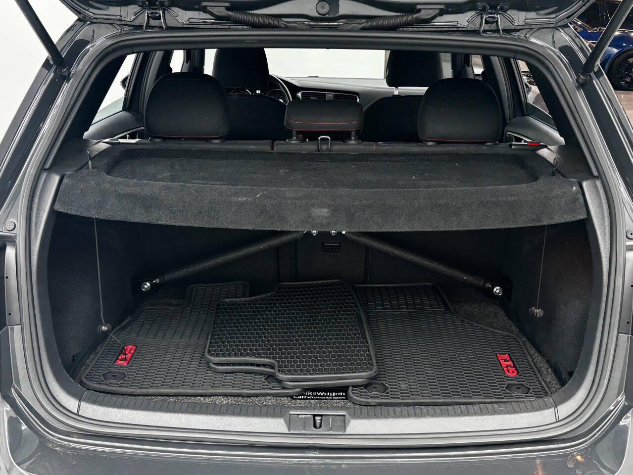 Volkswagen Golf GTI SE 7A 2019