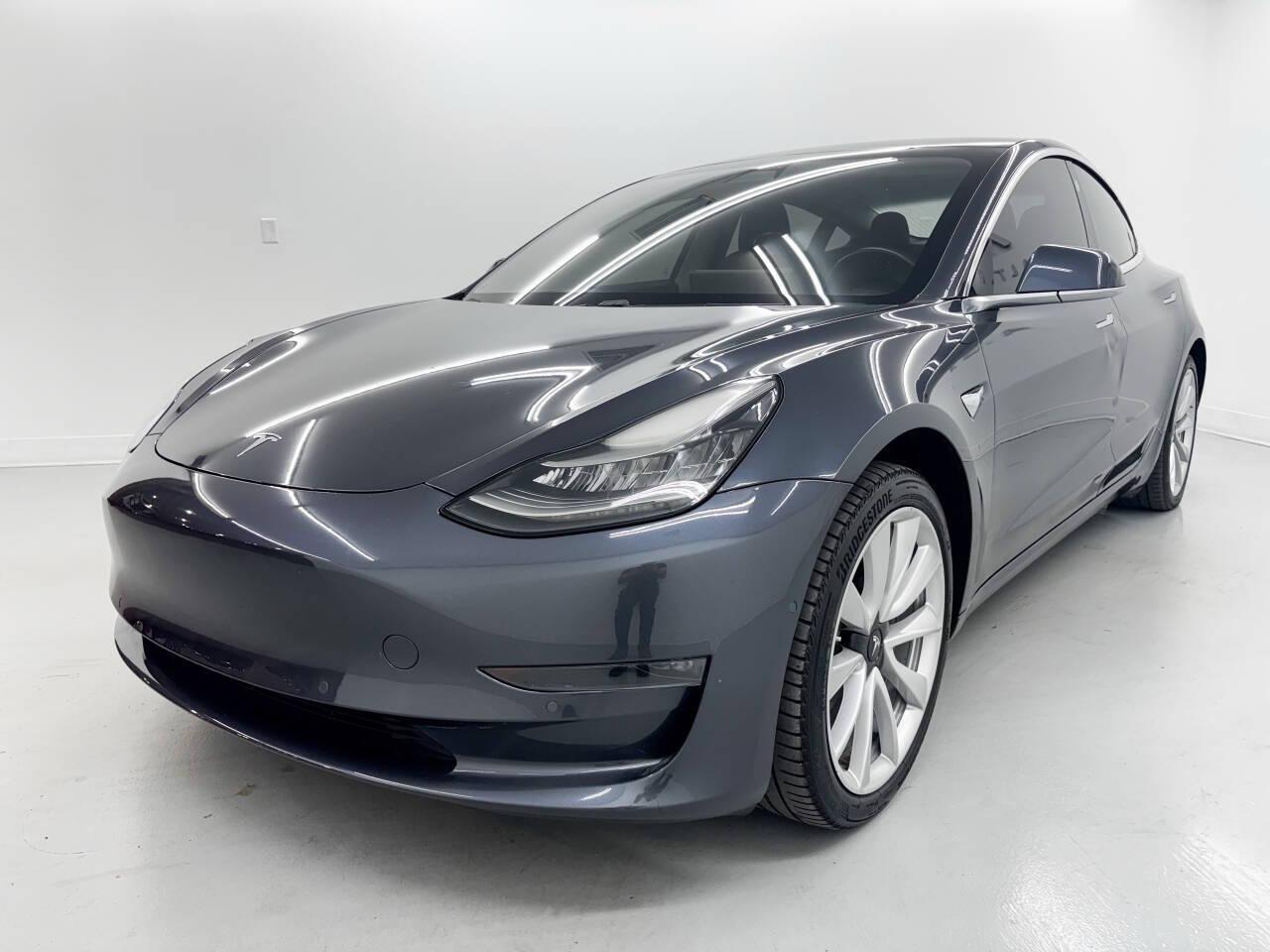 Tesla Model 3 Base 2018