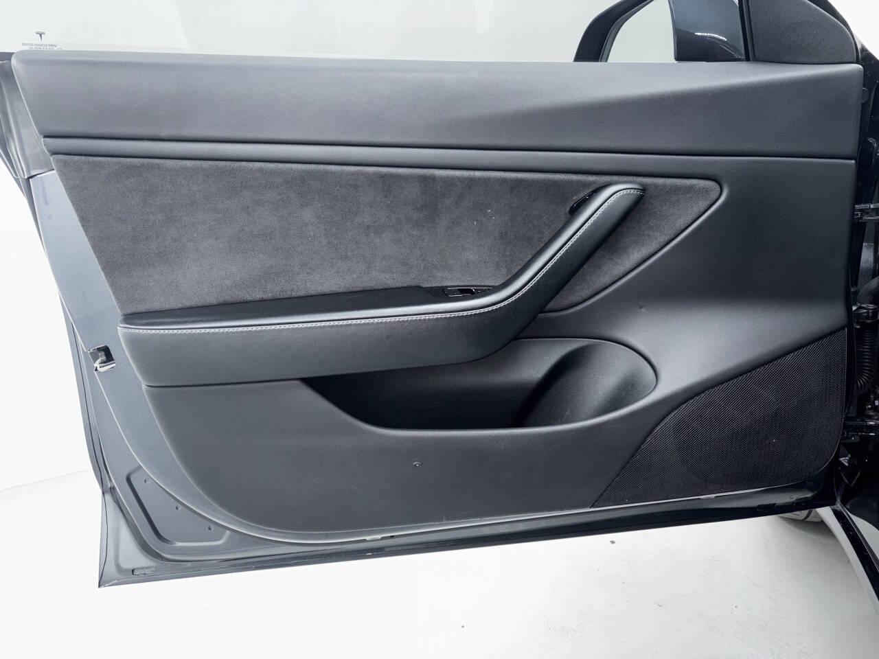 Tesla Model 3 Base 2018