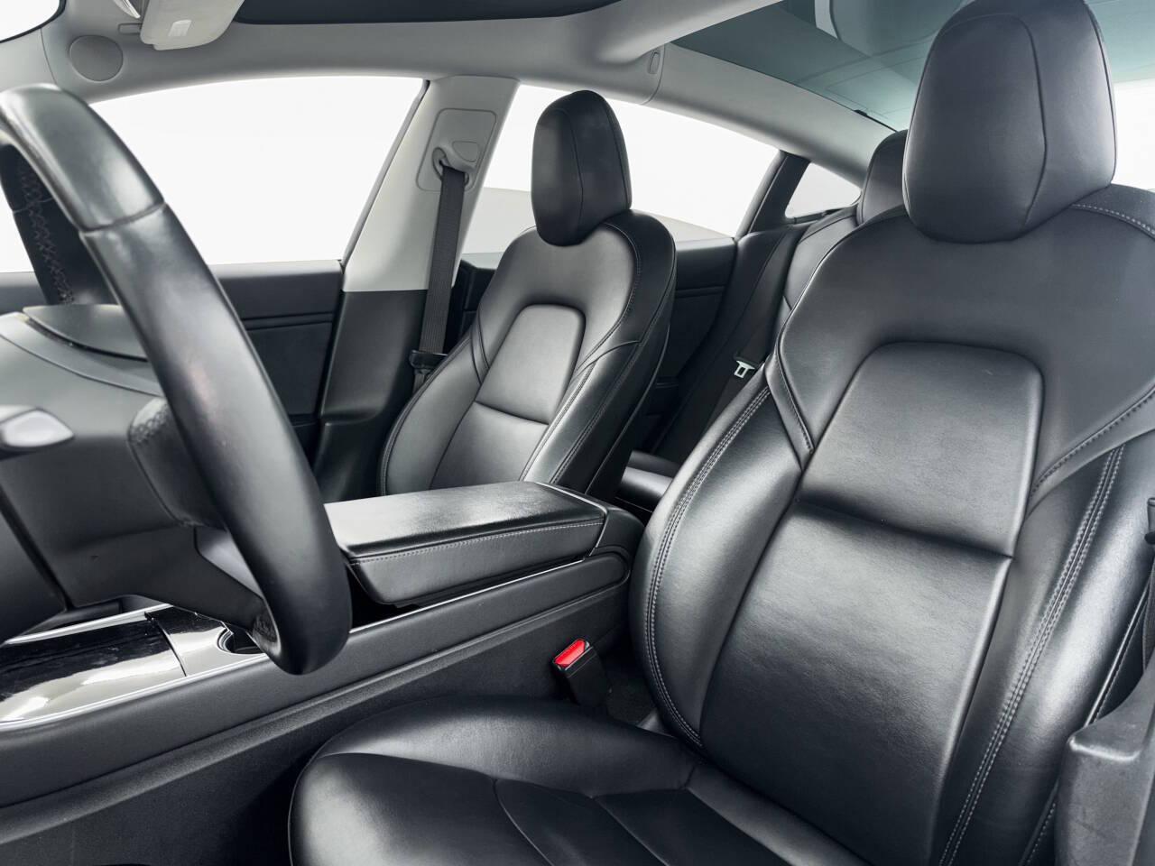 Tesla Model 3 Base 2018