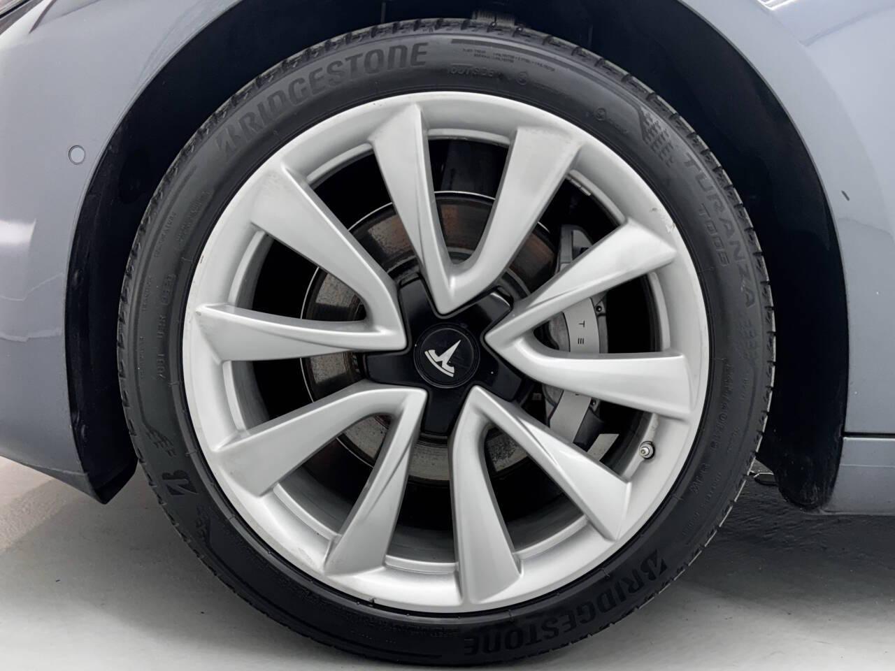 Tesla Model 3 Base 2018