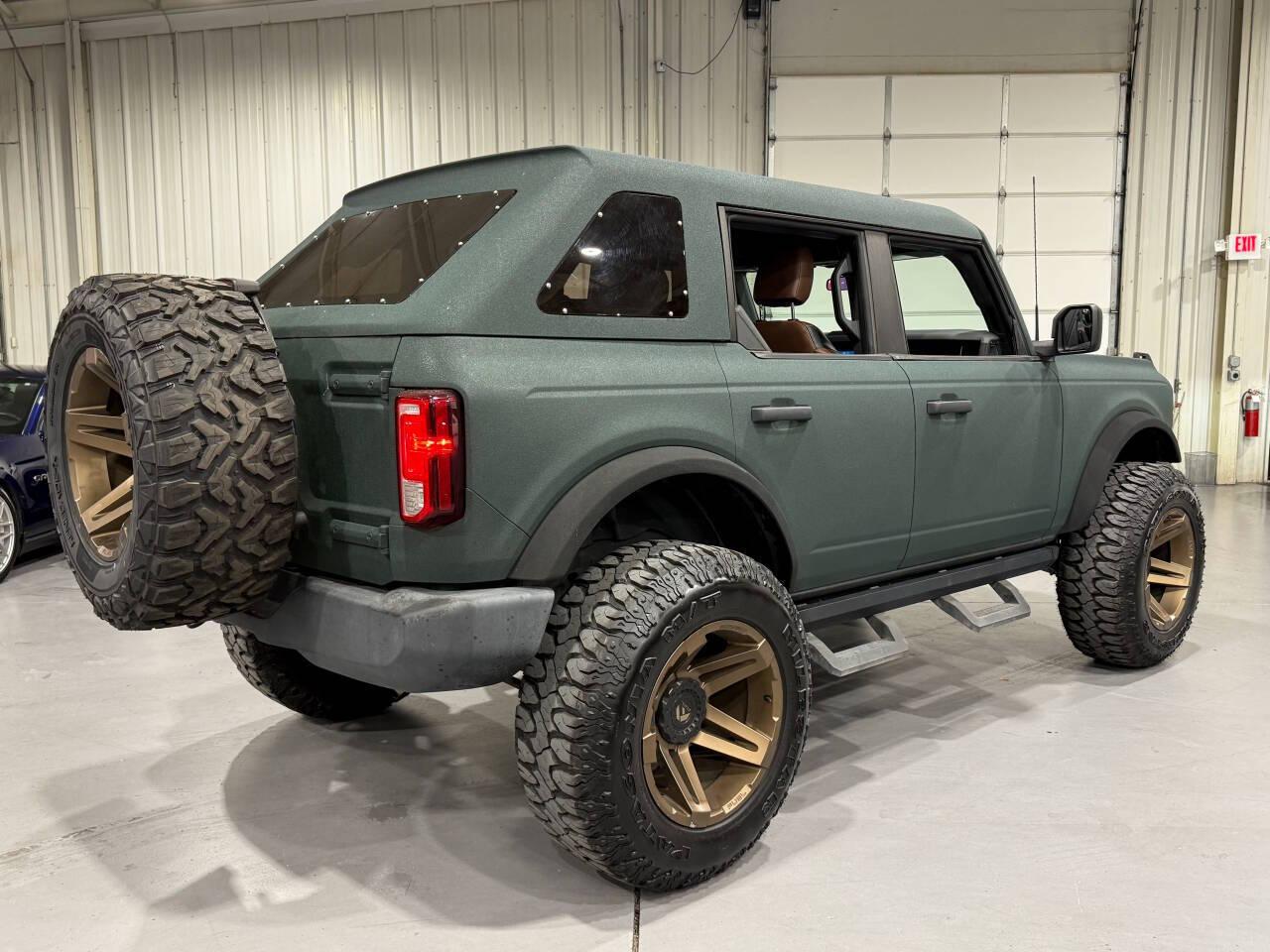 Ford Bronco 4-Door 2021