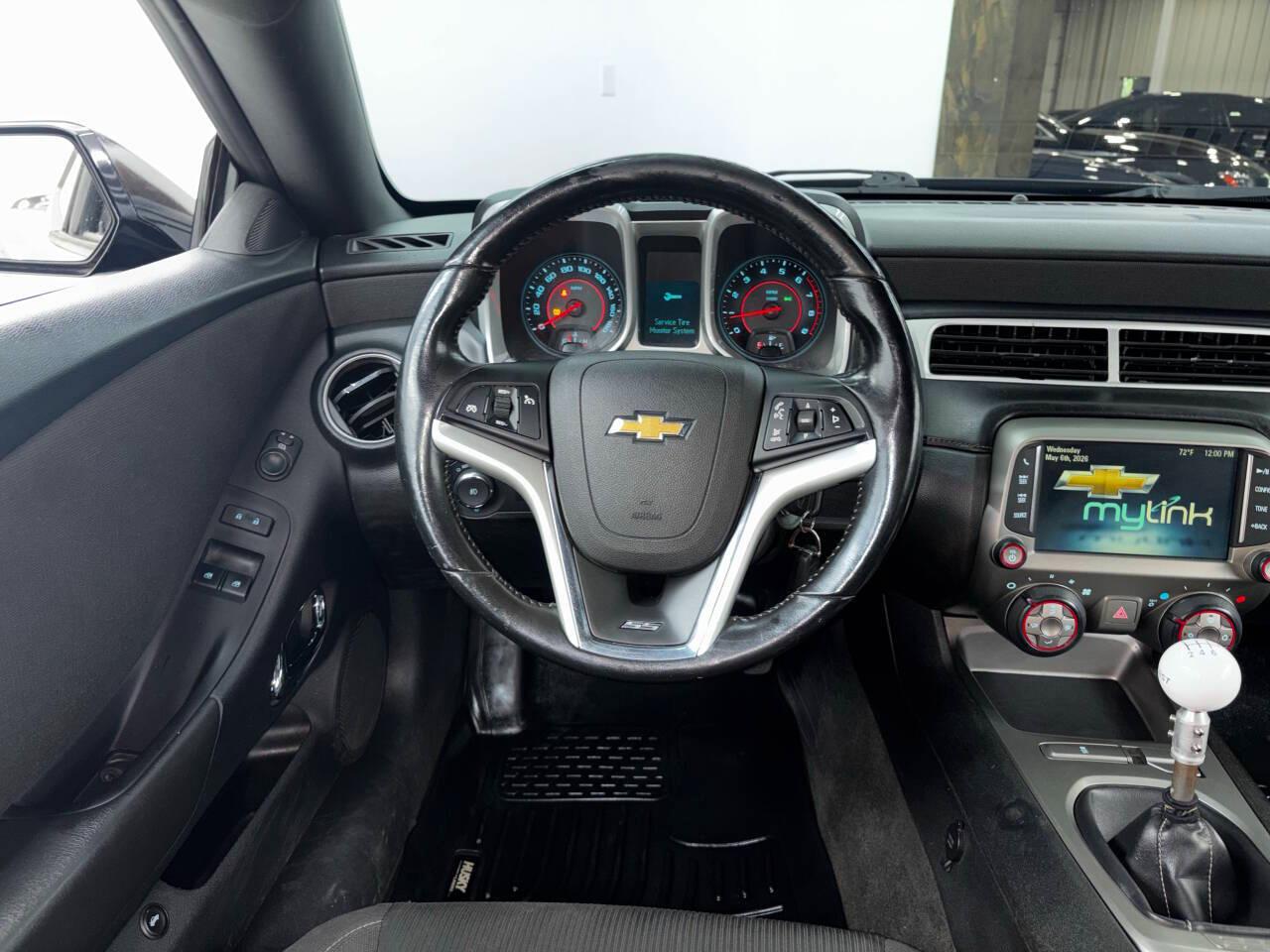 Chevrolet Camaro 1SS Coupe 2015
