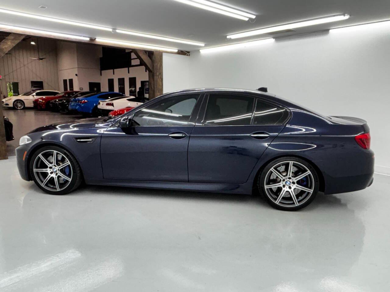 BMW M5 Sedan 2014