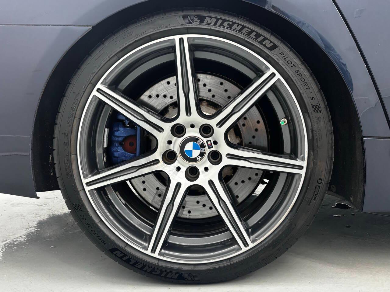 BMW M5 Sedan 2014
