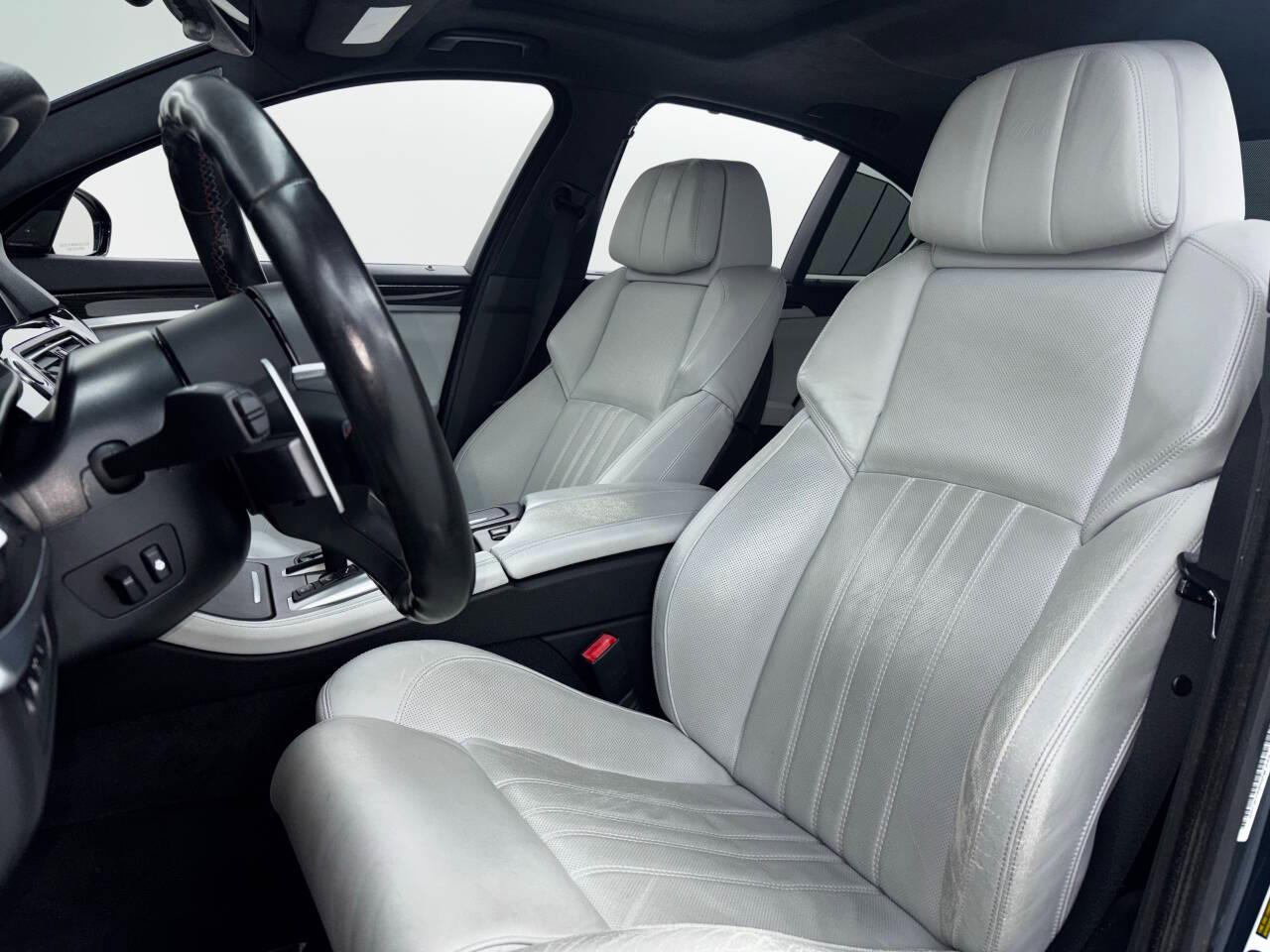BMW M5 Sedan 2014