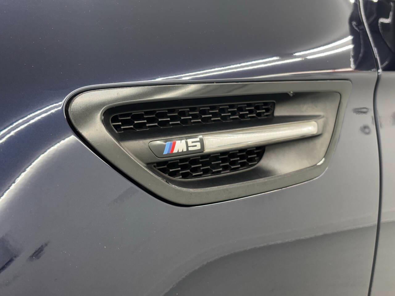 BMW M5 Sedan 2014