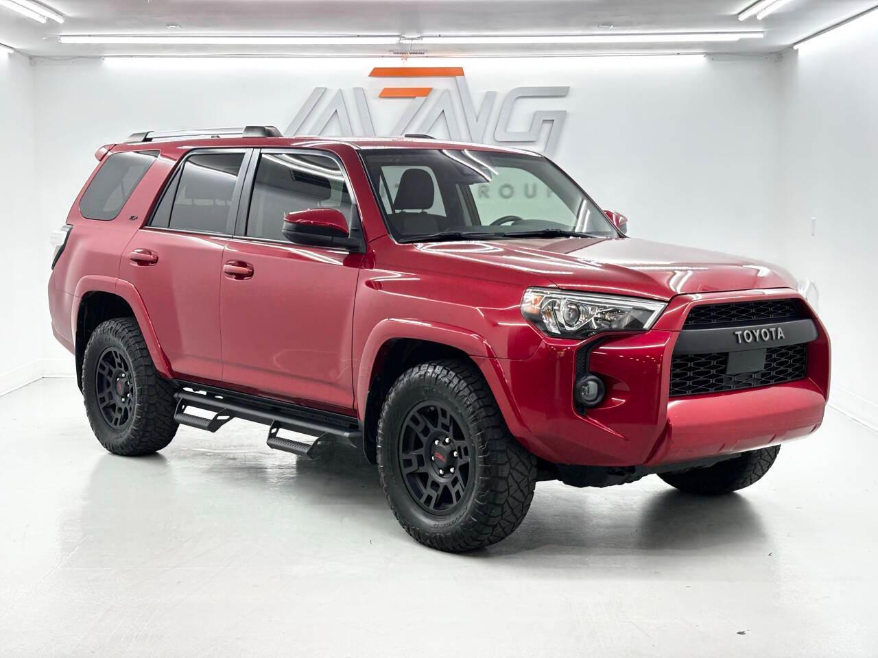 Toyota 4Runner SR5 2WD 2020