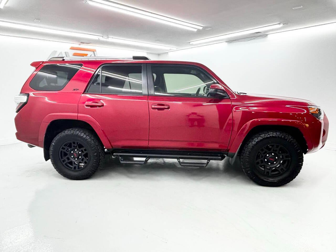 Toyota 4Runner SR5 2WD 2020