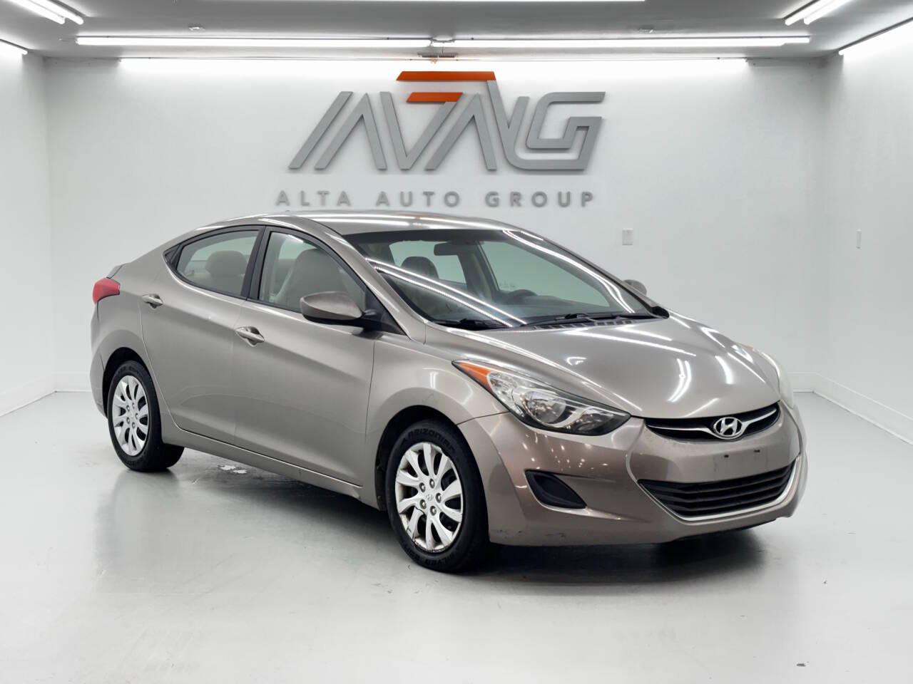 Hyundai Elantra Limited 2011