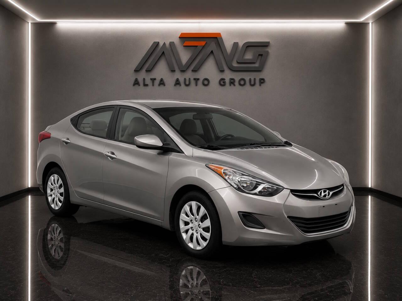 Hyundai Elantra Limited 2011