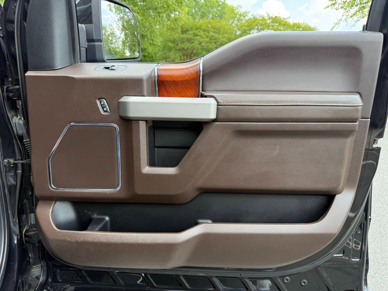 Ford F-150 King-Ranch SuperCrew 5.5-ft. 4WD 2019