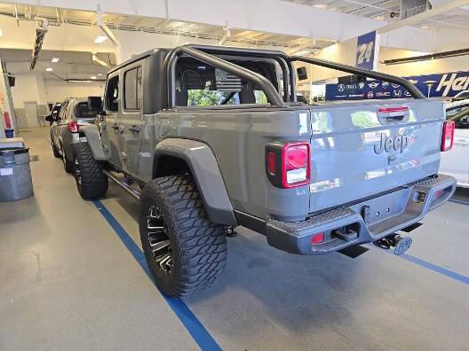 Jeep Gladiator Sport 2021