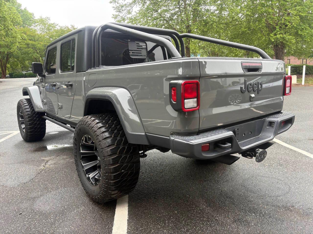 Jeep Gladiator Sport 2021