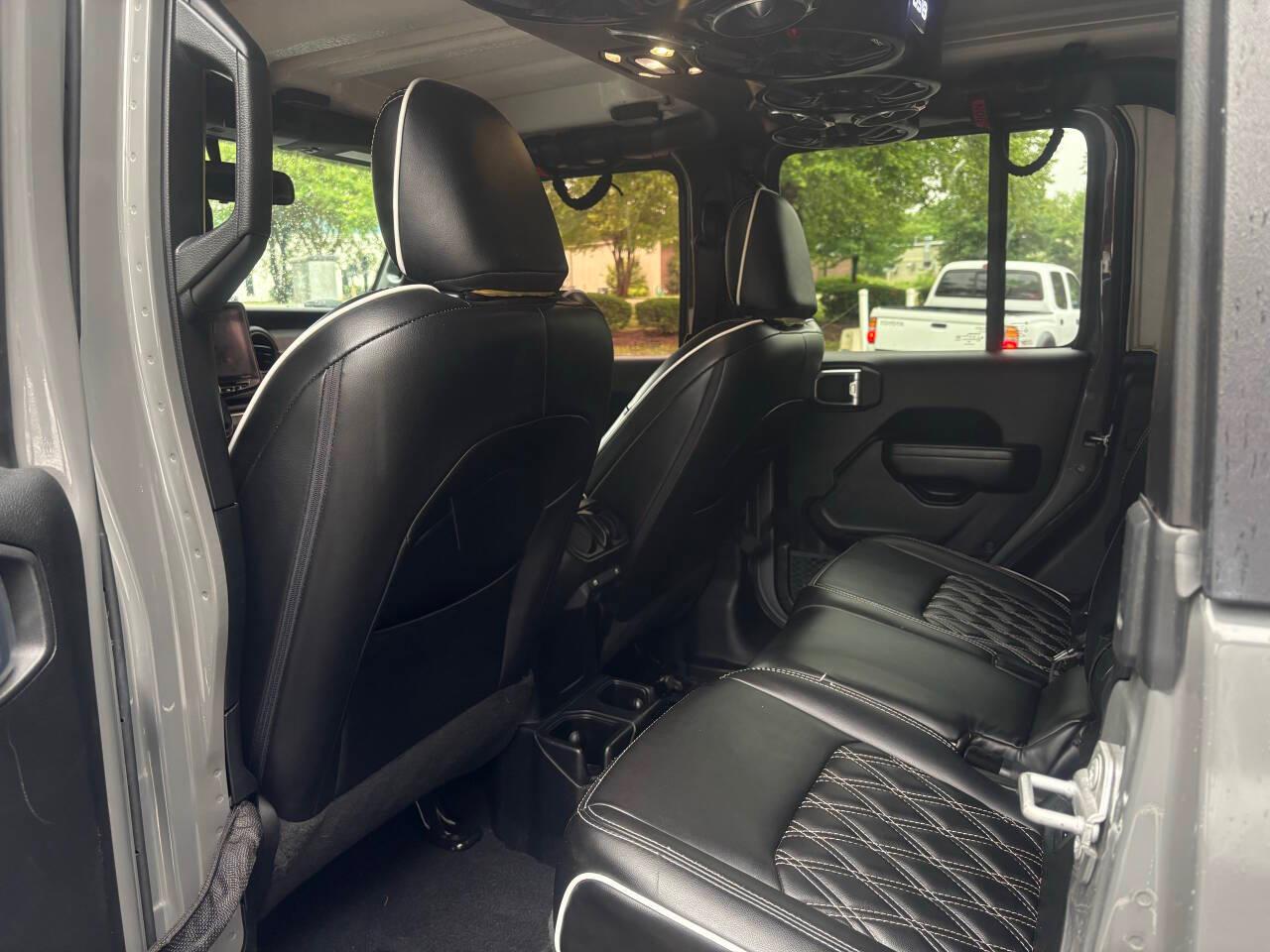 Jeep Gladiator Sport 2021
