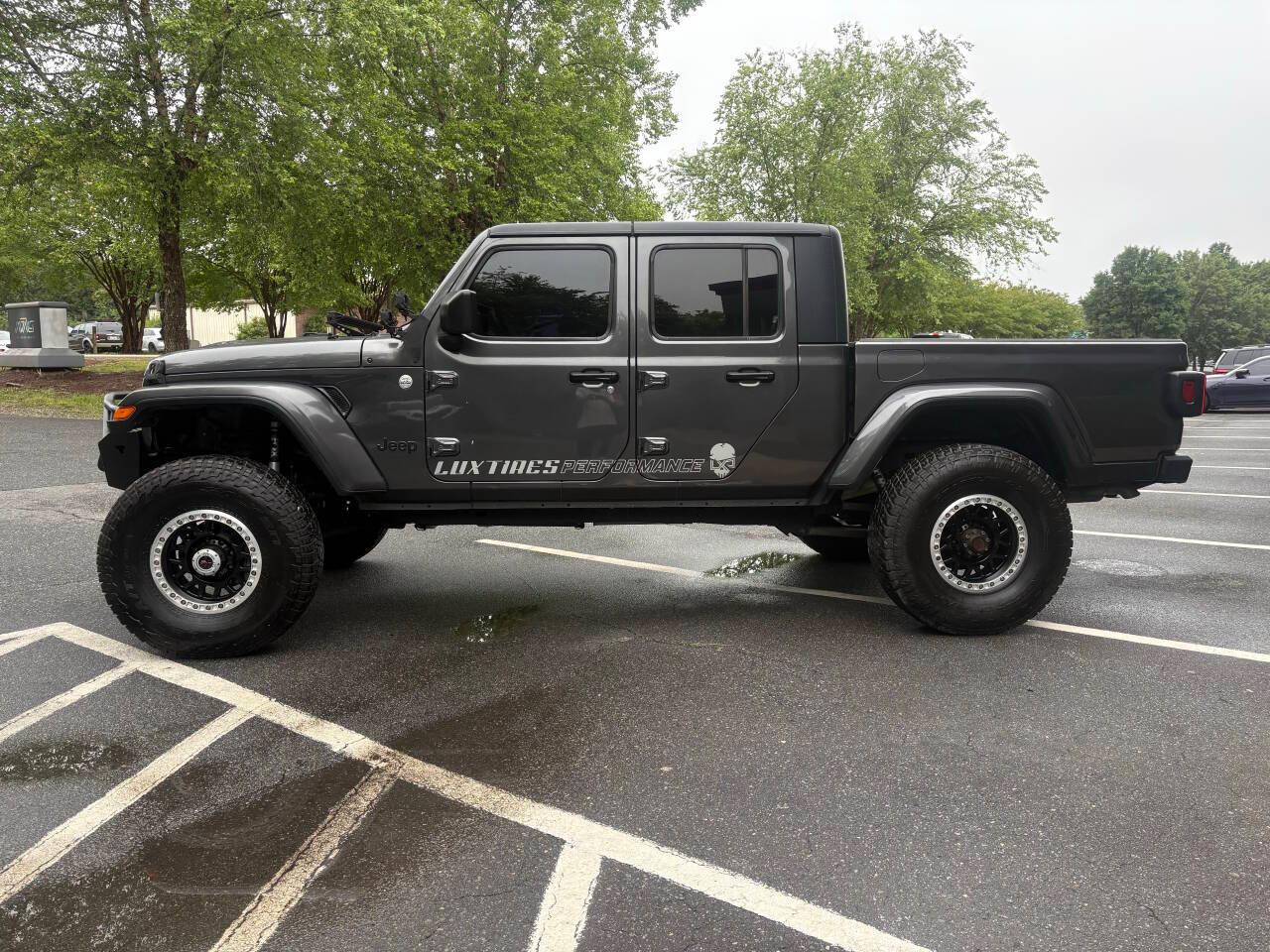 Jeep Gladiator Sport 2021